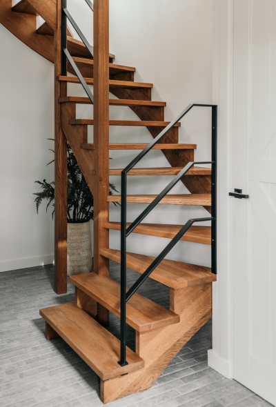 Open eiken trap op keepbomen